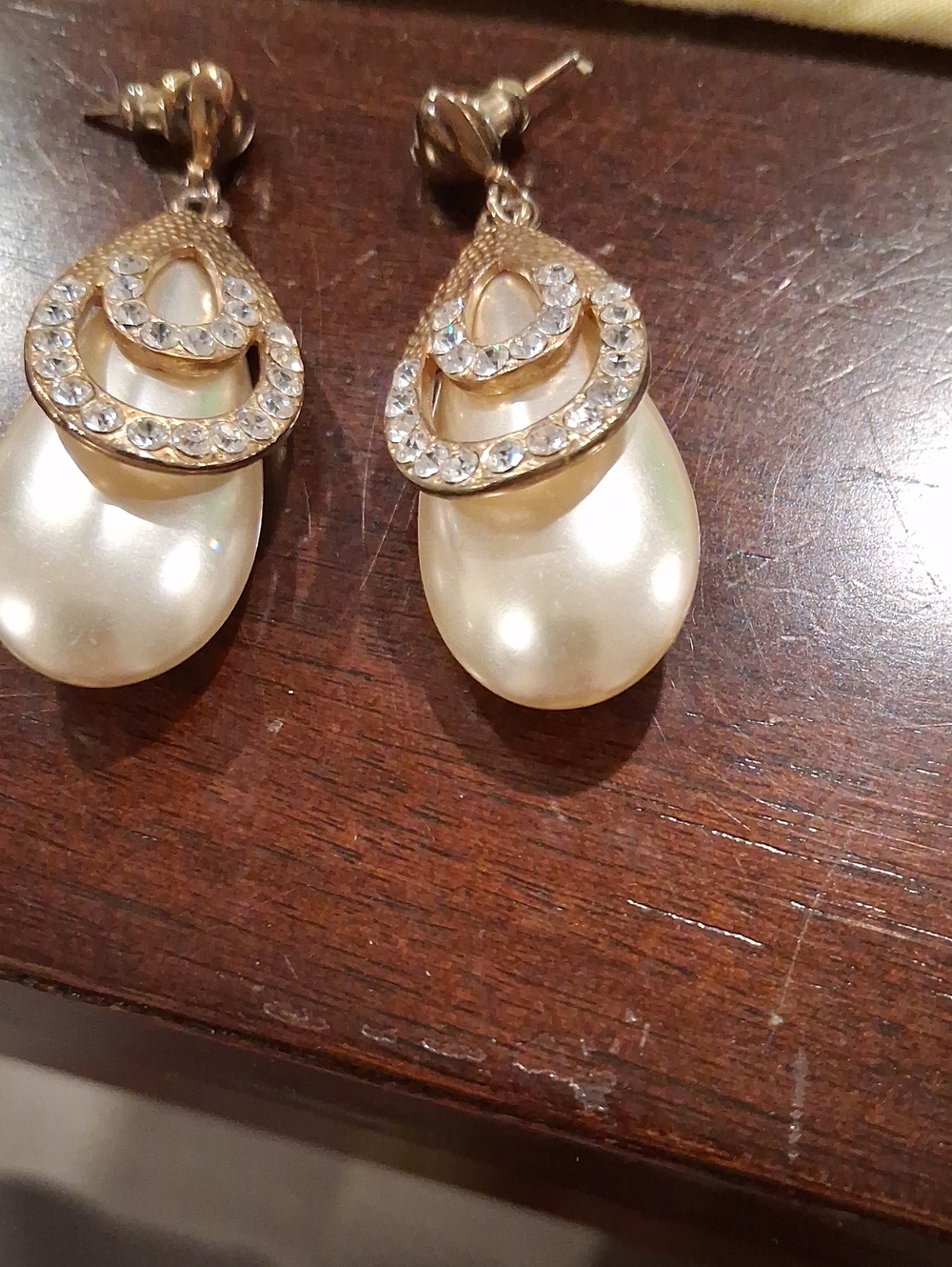 Cream Pearl Drop Earrings with Gold-Tone Crystal Accents